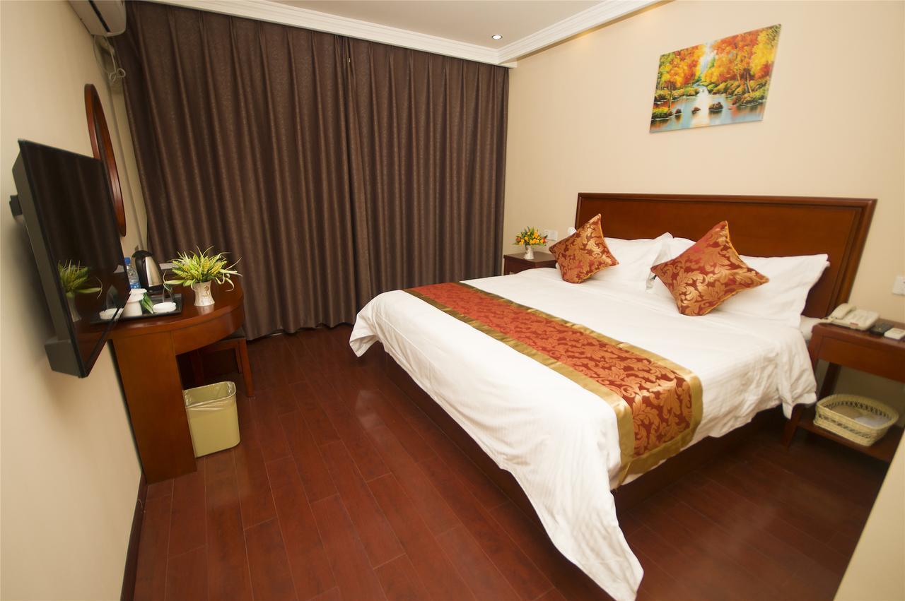 Shells Hanzhong City High Railway Station Renmin Road Hotel Bagian luar foto