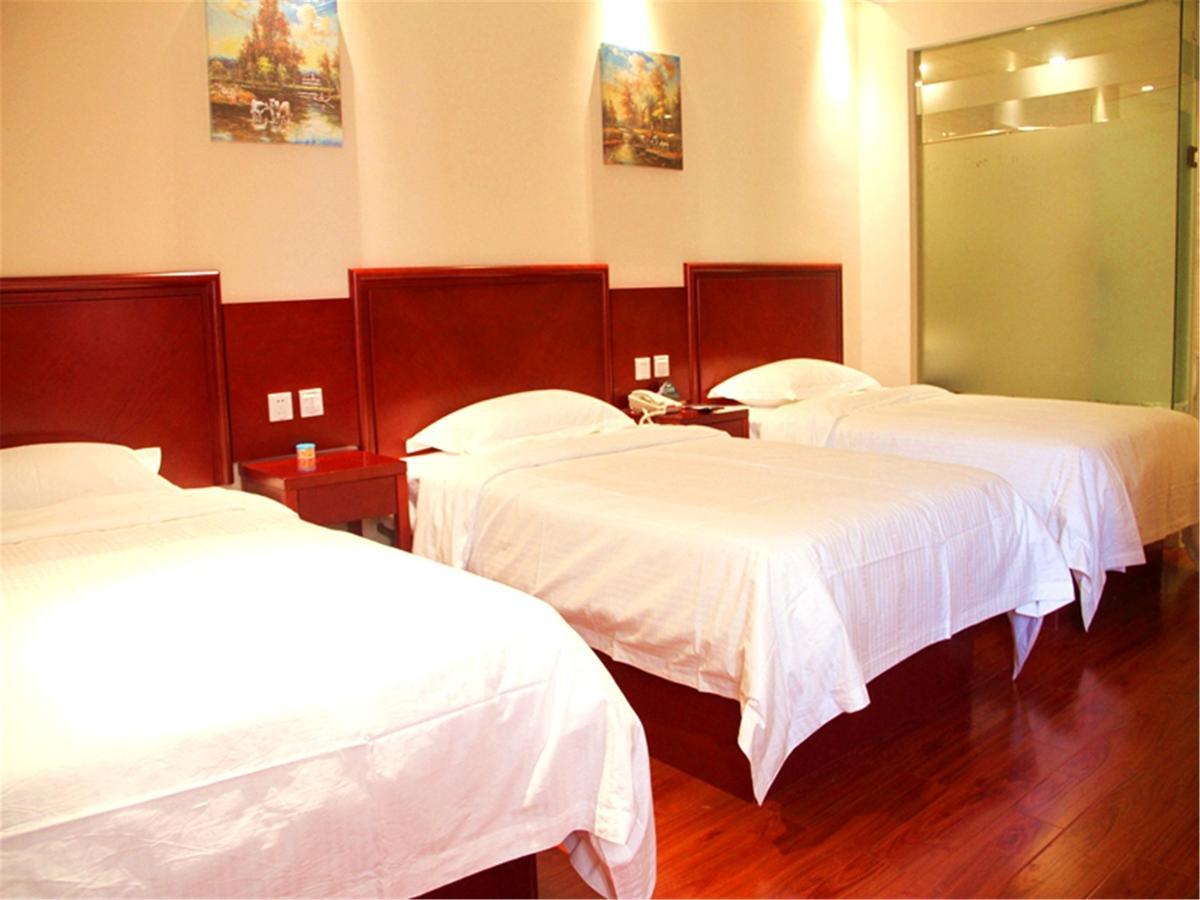 Shells Hanzhong City High Railway Station Renmin Road Hotel Bagian luar foto